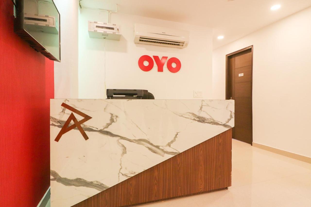 Oyo 63841 White Orchid Hotel Indraprast Exterior photo
